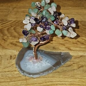 Handcrafted Gemstone Wire Tree on Agate Base